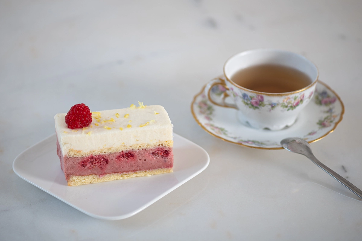 Entremet citron yuzu framboises – Image 3